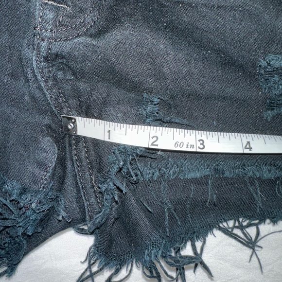 American Eagle Black High-Rise Denim Shorts Size 8 - Picture 7 of 7